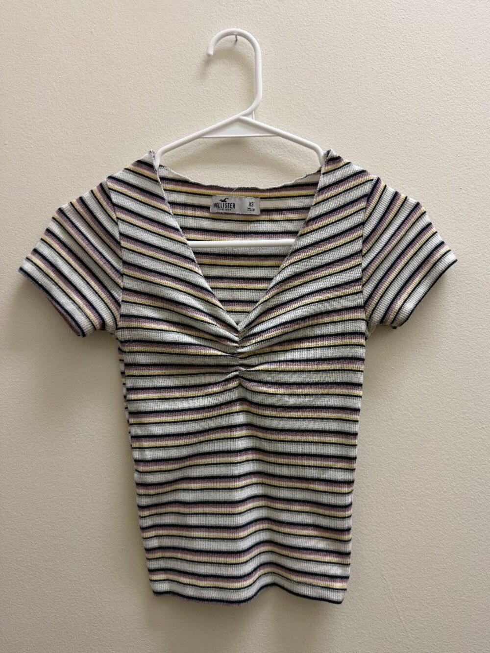 Hollister XS Striped Ribbed Ruched V-Neck Baby Tee Y2K Top